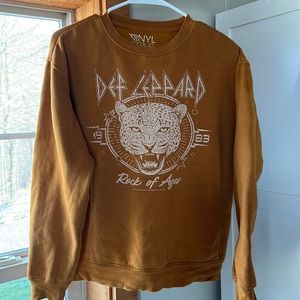 Def leopard crewneck